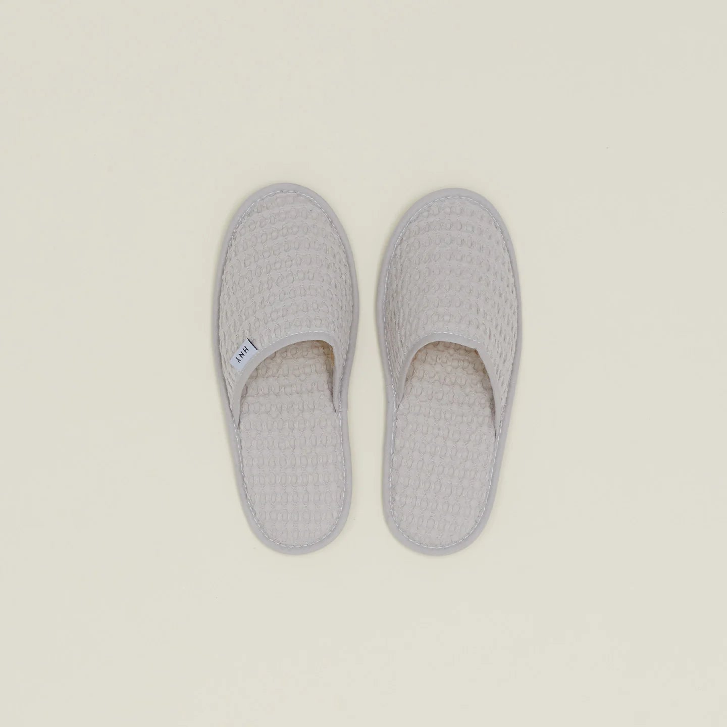 Simple Waffle Slippers (Light Grey)